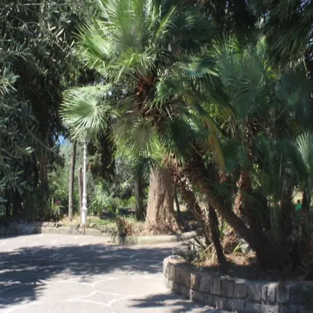 Faraglioni Di Gæstehus Sorrento